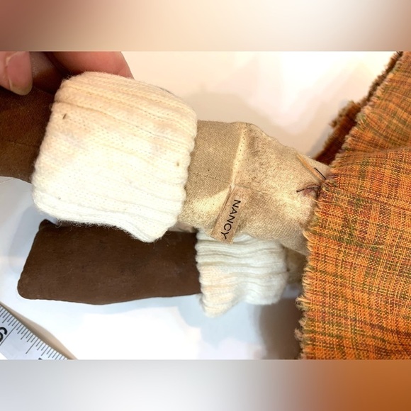 Nancy Nyleen Folkart Lucy Hanging Reminder Doll with Notepad Country Decor NEW - Picture 9 of 11